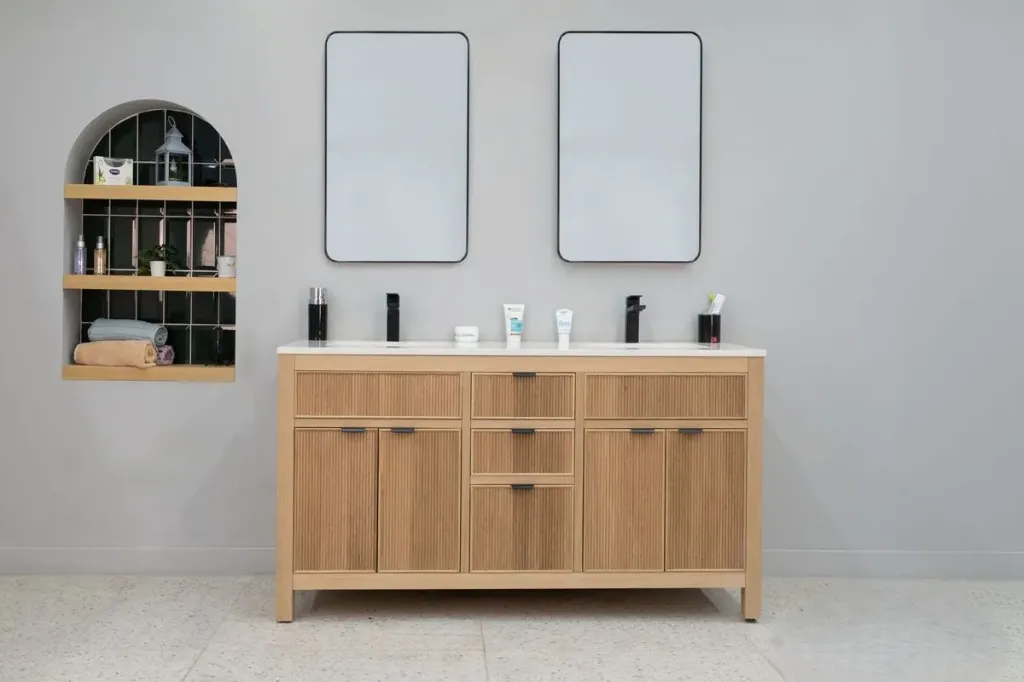 Catalina Natural Oak 60"